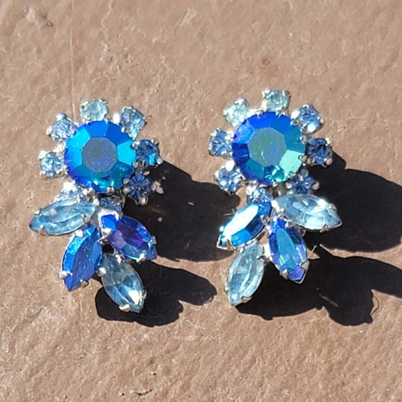 Vtg Sherman Signed Aurora Borealis Rhinestone Clip On Earrings - Picture 3 of 5